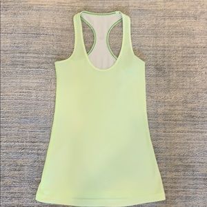 Lululemon Cool Racerback II *Nulu in XS/4